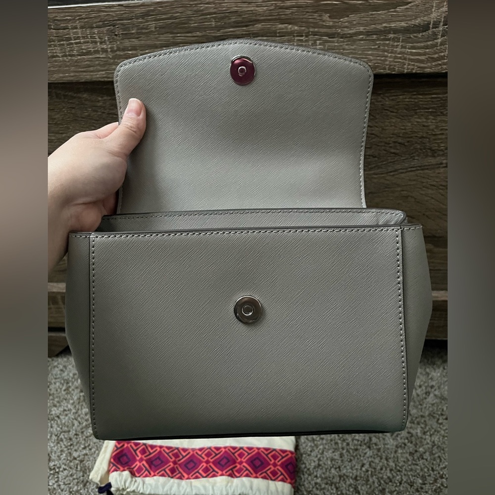 ❌SOLD❌Tory Burch Emerson Handbag/ Crossbody Bag - Picture 7 of 11